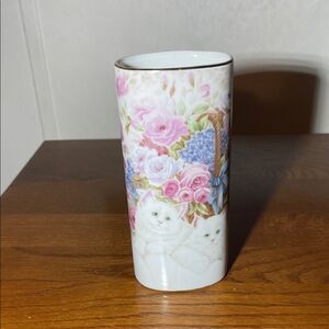 Floral Cat Vase - Pink and Blue vintage 1994 lefton